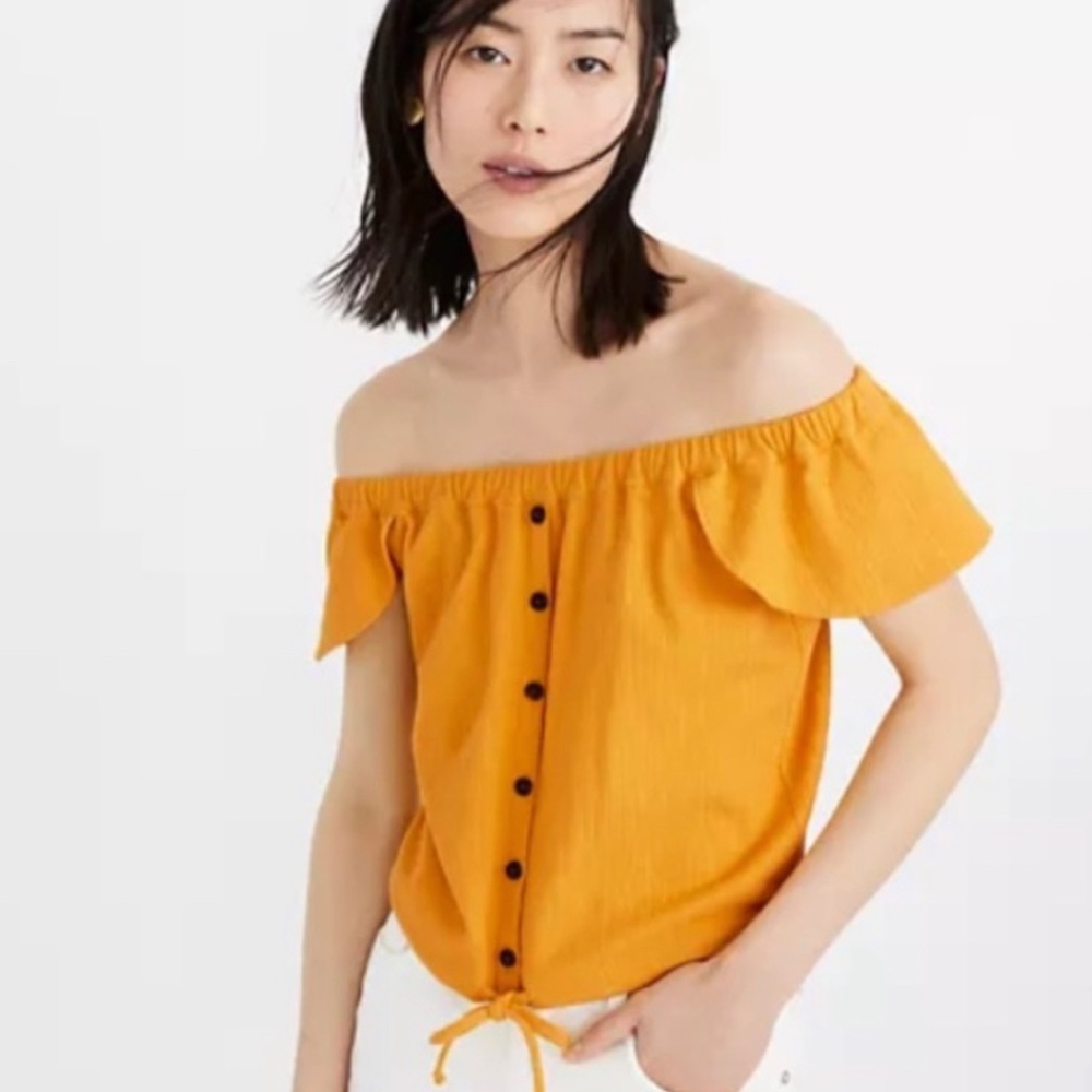 Madewell off shoulder orange top with white buttons